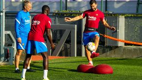 Agüero y Dembélé vuelven a entrenar con el equipo