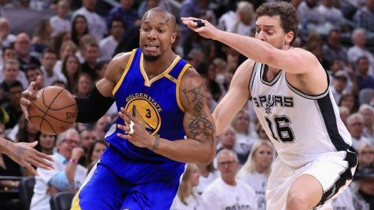 Pau Gasol pacta por tres años más con los Spurs