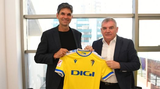El Cádiz presenta a Mauricio Pellegrino como nuevo DT