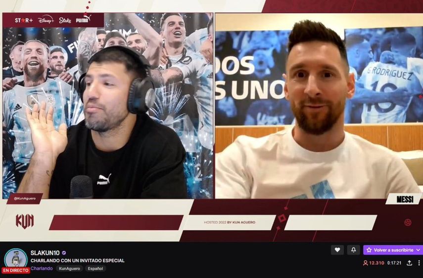&nbsp;Sergio Agüero invita a Lionel Messi y transmiten en directo