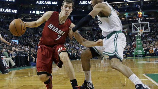 Diezmado Heat doblega a los Celtics
