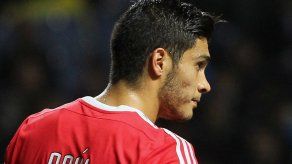 Doblete de Jiménez rescata el empate para Benfica en Astana