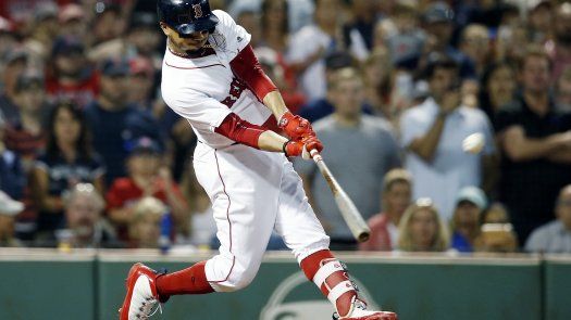 Betts pega grand slam y Boston llega a 10 triunfos en fila