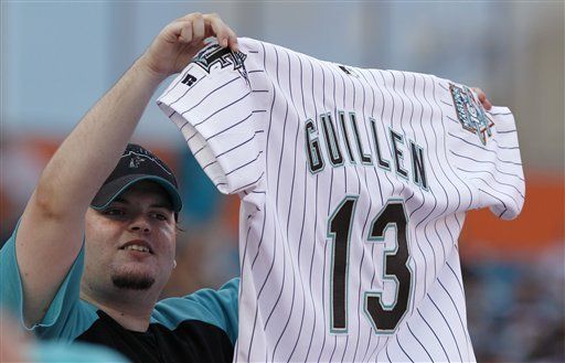 Guillén espera despertar afición por béisbol en Miami