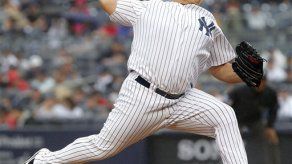 Colón abandona partido por lesión