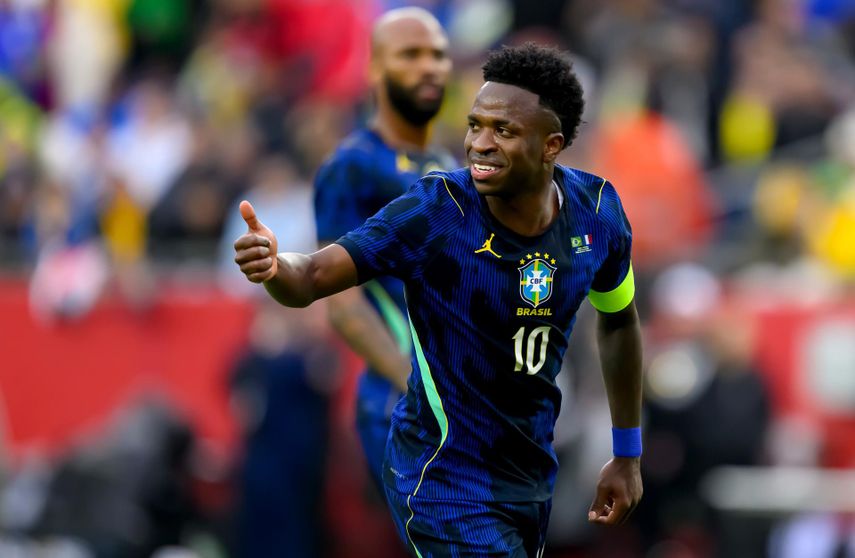 ¡Alerta! Vinicius Jr no entrena con Brasil por molestias musculares