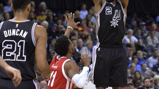 Leonard anota 27, Spurs derrotan a Grizzlies 103-83