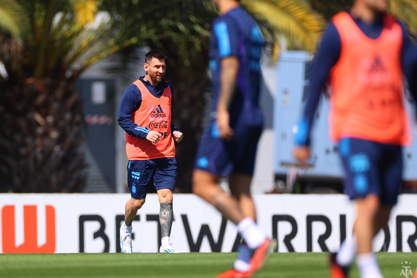 Lionel Messi sigue en duda para enfrentar a Perú&nbsp;