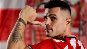 Granit Xhaka vuelve a la Premier League con un recién ascendido