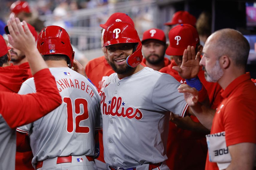 MLB: Edmundo Sosa y los Phillies aseguran boleto a la postemporada