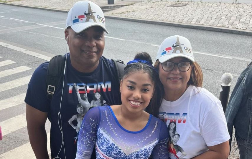 Hillary Heron emite un emotivo mensaje a sus padres