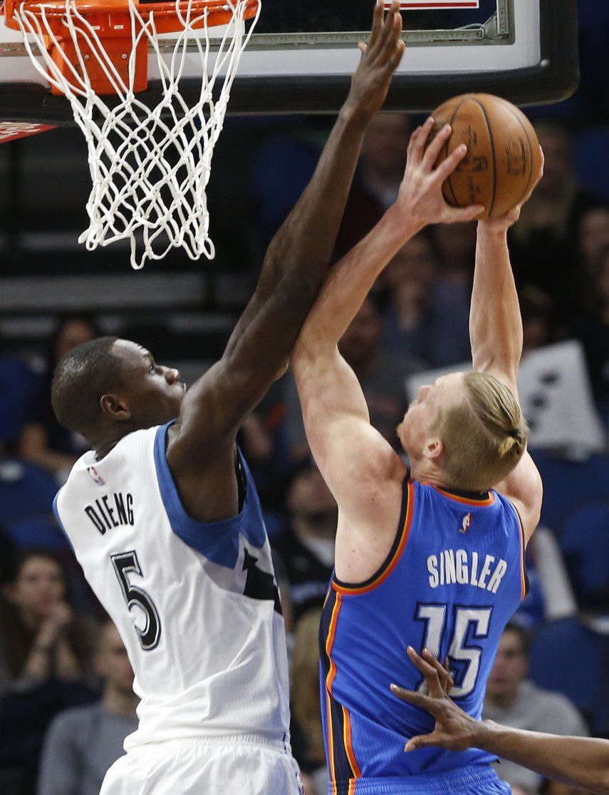 Sin Westbrook pero con Oladipo, el Thunder gana