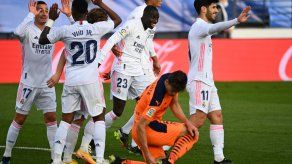 Benzema encauza el triunfo 2-0 del Real Madrid ante el Valencia