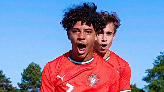 Cristiano Ronaldo Jr. hace su debut goleador con Portugal Sub-16 Cristiano Ronaldo Jr. hace su debut goleador con Portugal Sub-16