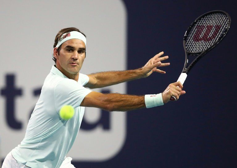 Federer a semifinales de Miami al vencer a Anderson