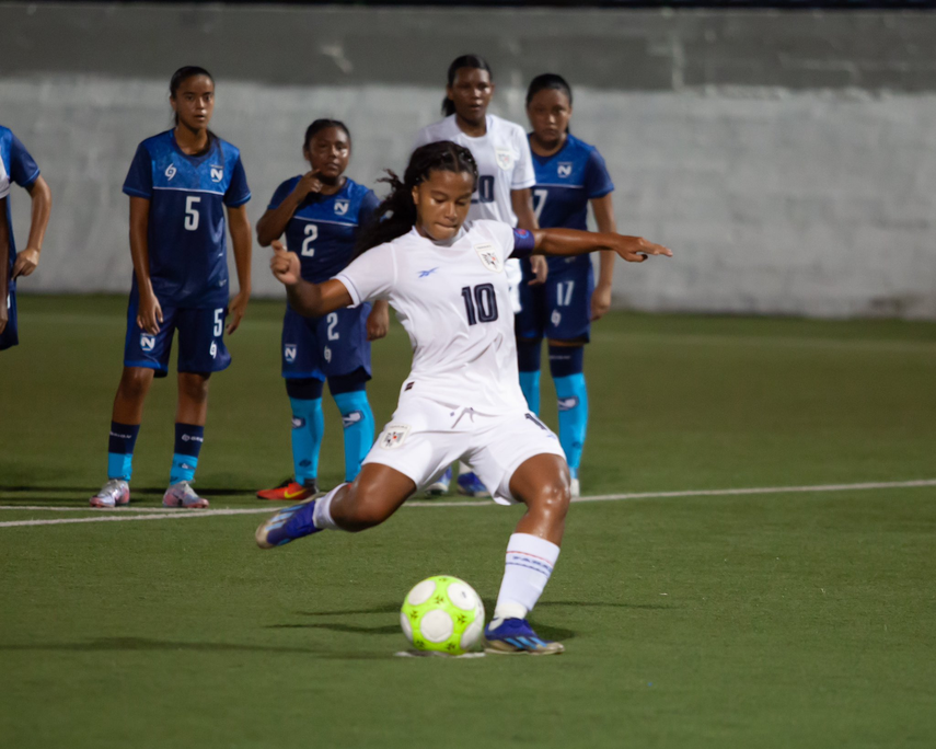 Panamá Femenina Sub-17 goleó a Nicaragua en la J2 del Torneo UNCAF