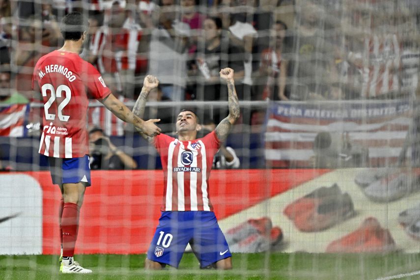 Atlético de Madrid le remonta al Cádiz con ayuda de los campeones