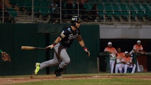 Béisbol Mayor 2025: Resultados del pasado martes 8 de abril
