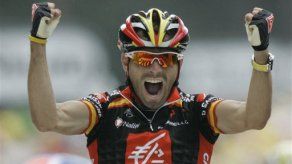 Valverde gana primera etapa del Tour de Francia
