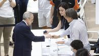 Real Madrid: Florentino Pérez y Enrique Riquelme se disputan la presidencia Real Madrid: Florentino Pérez y Enrique Riquelme se disputan la presidencia