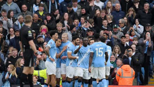 El Manchester City golea al Brentford y no se rinde El Manchester City golea al Brentford y no se rinde