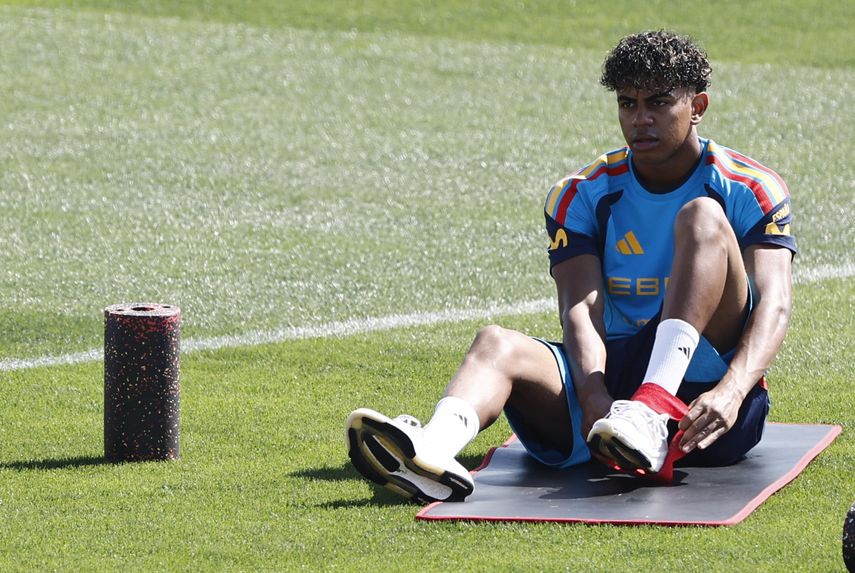 Lamine Yamal elegido el mejor jugador de la temporada en LaLiga