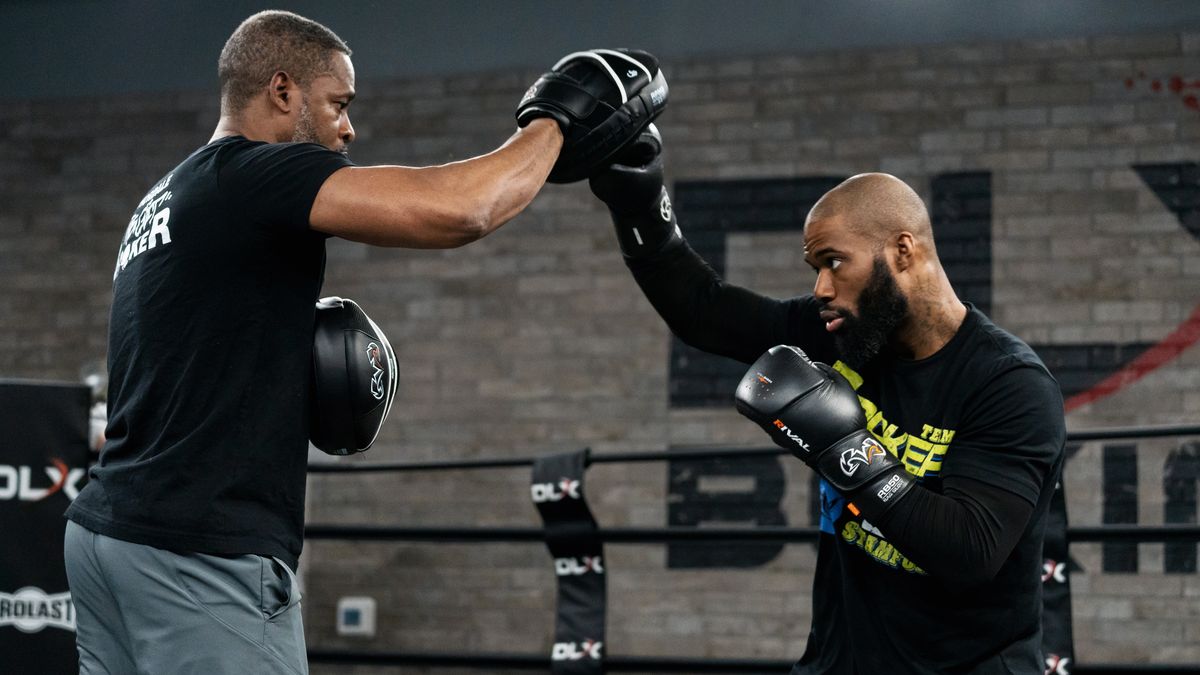 ¿Quién es Chordale Booker, rival de Sebastian Fundora?