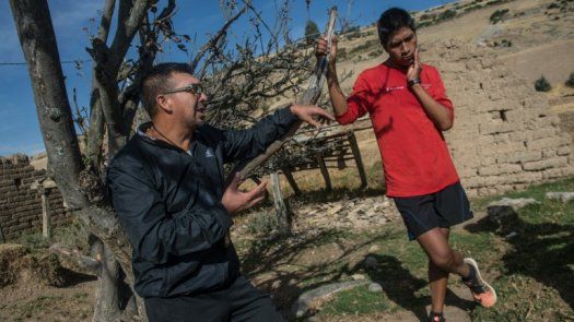 De correr sin zapatillas a fondistas en Rio-2016: los atletas andinos de Perú
