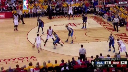 Rockets doblegan a Mavs y avanzan a 2da ronda de playoffs