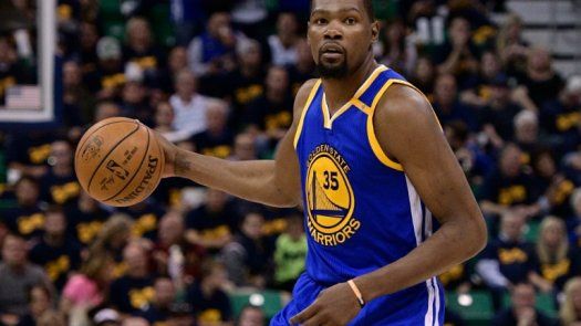 Durant encabeza la tercera victoria de los Warriors ante los Jazz