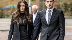 Futbolista inglés absuelto de violación en segundo juicio