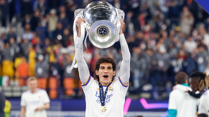 El Real Madrid hace oficial la salida de Jesús Vallejo.