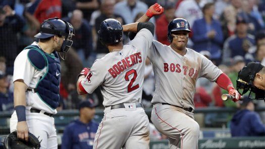 Medias Rojas ganan 2-1 a Marineros con jonrón de Bogaerts