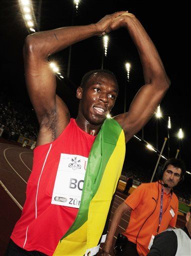 Bolt gana los 100 metros en Zurich e Isinbayeva rompe récord
