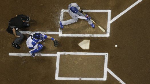 Machado brilla en debut con los Dodgers