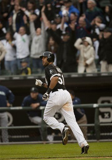 MLB: Medias Blancas 5, Marineros 4; Rí­os pega jonrón ganador