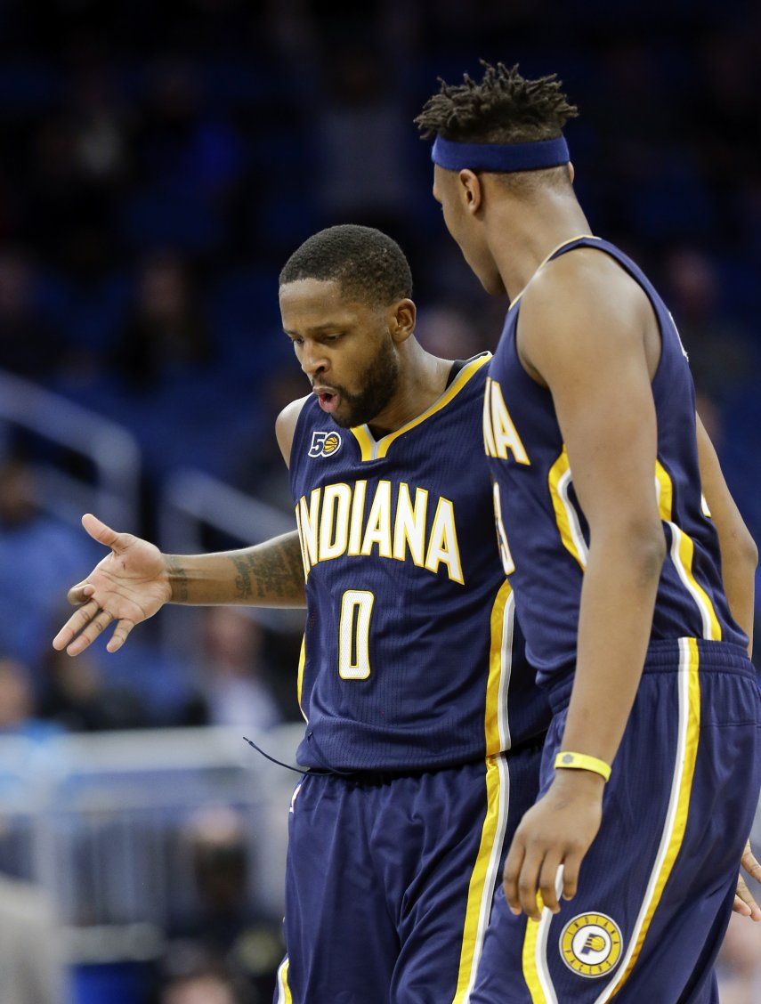 Con 16 de Miles, Pacers se imponen en Orlando