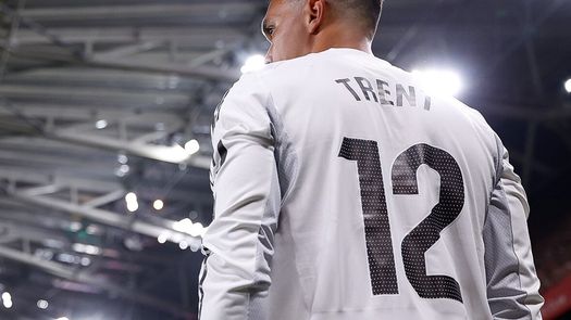 Un Trent Alexander-Arnold destrozado por lesión con el Real Madrid