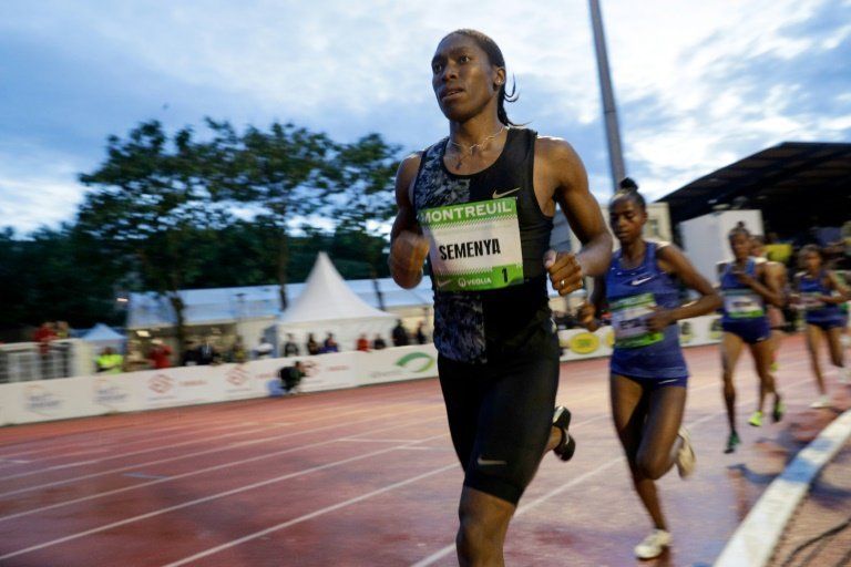 Semenya se perderá Mundial de Doha tras decisión de la justicia suiza