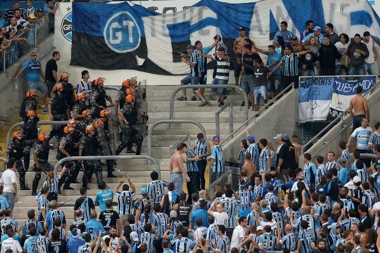 Expulsan a Gremio de la Copa de Brasil por racismo