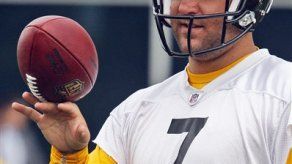 Roethlisberger vuelve a entrenar con los Steelers