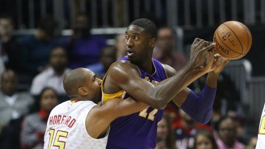 Horford le estropea a Kobe su último partido en Atlanta