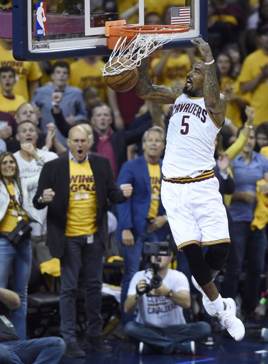 Fuente AP: J.R. Smith pacta nuevo contrato con los Cavs