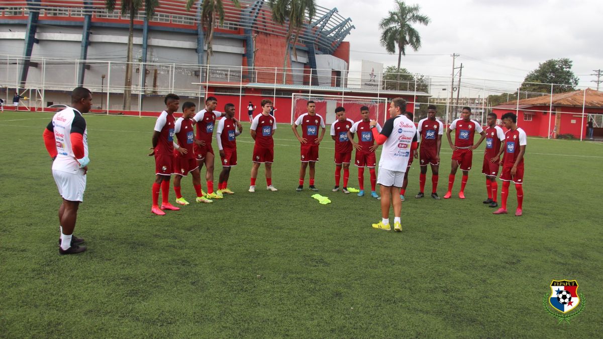 Ángel Sánchez realiza llamado para selección sub-20 de Panamá