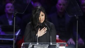 Buscan que Vanessa Bryant se someta a prueba psiquiátrica