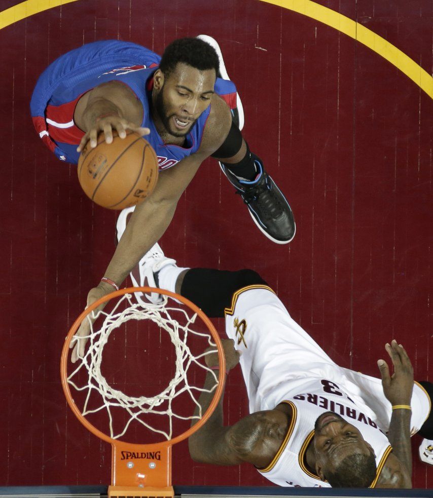 Pistons salen de mala racha ante Cavs