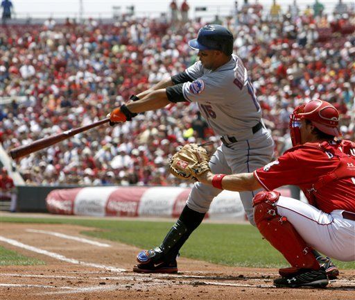 MLB: Mets 7, Rojos 5, 10 innings; error de Encarnación