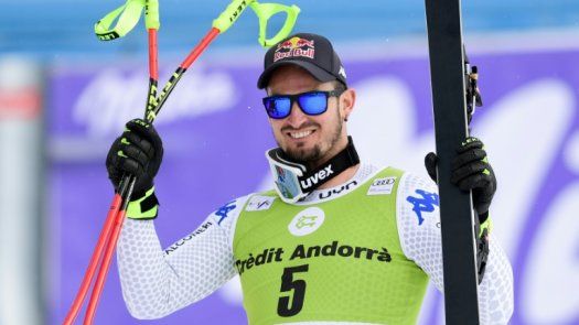 Paris gana el descenso de Soldeu y Feuz el pequeño globo de la especialidad