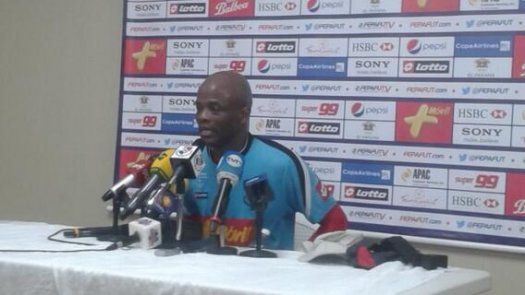 Julio Dely: Sigo preocupado por lo que pase fuera de cancha