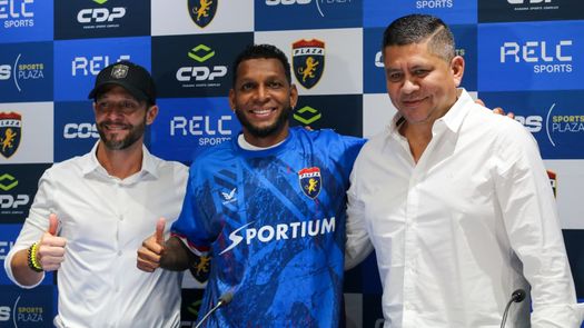 Alberto Negrito Quintero renueva contra hasta 2027 con Plaza Amador Alberto Negrito Quintero renueva contra hasta 2027 con Plaza Amador